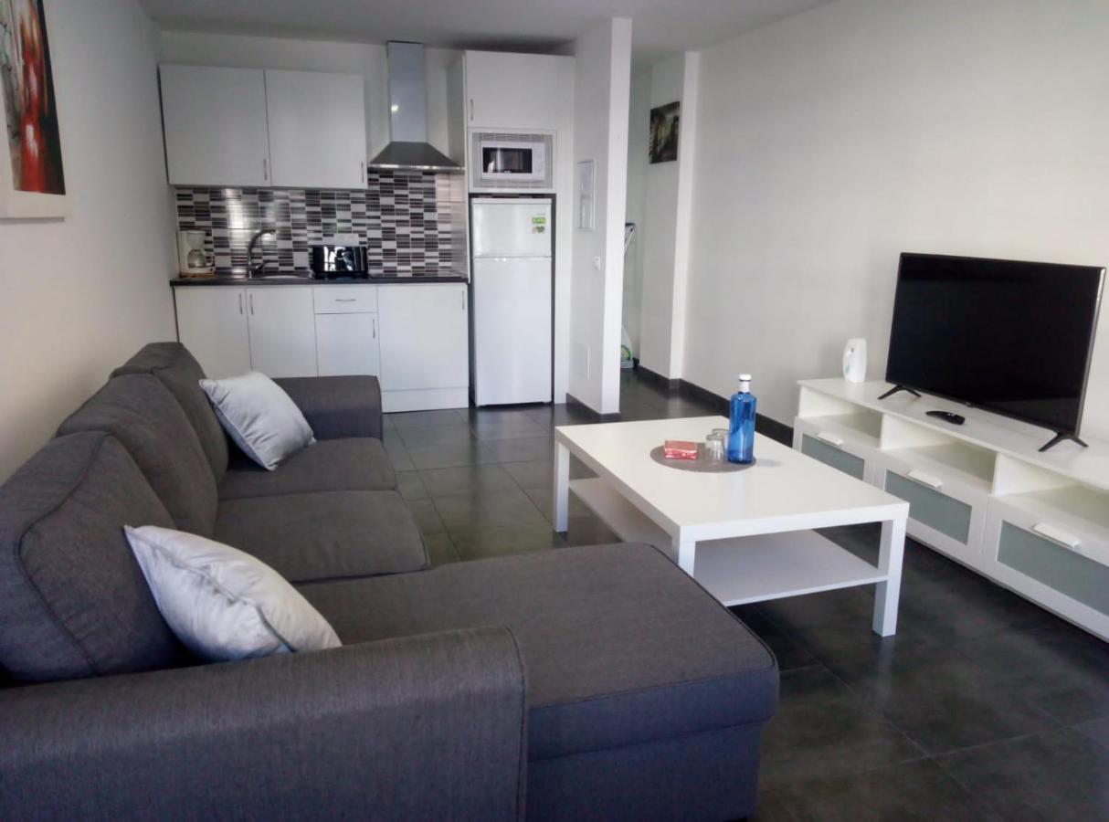 Apartament 5' Cc Yumbo Сан-Бартоломе Экстерьер фото